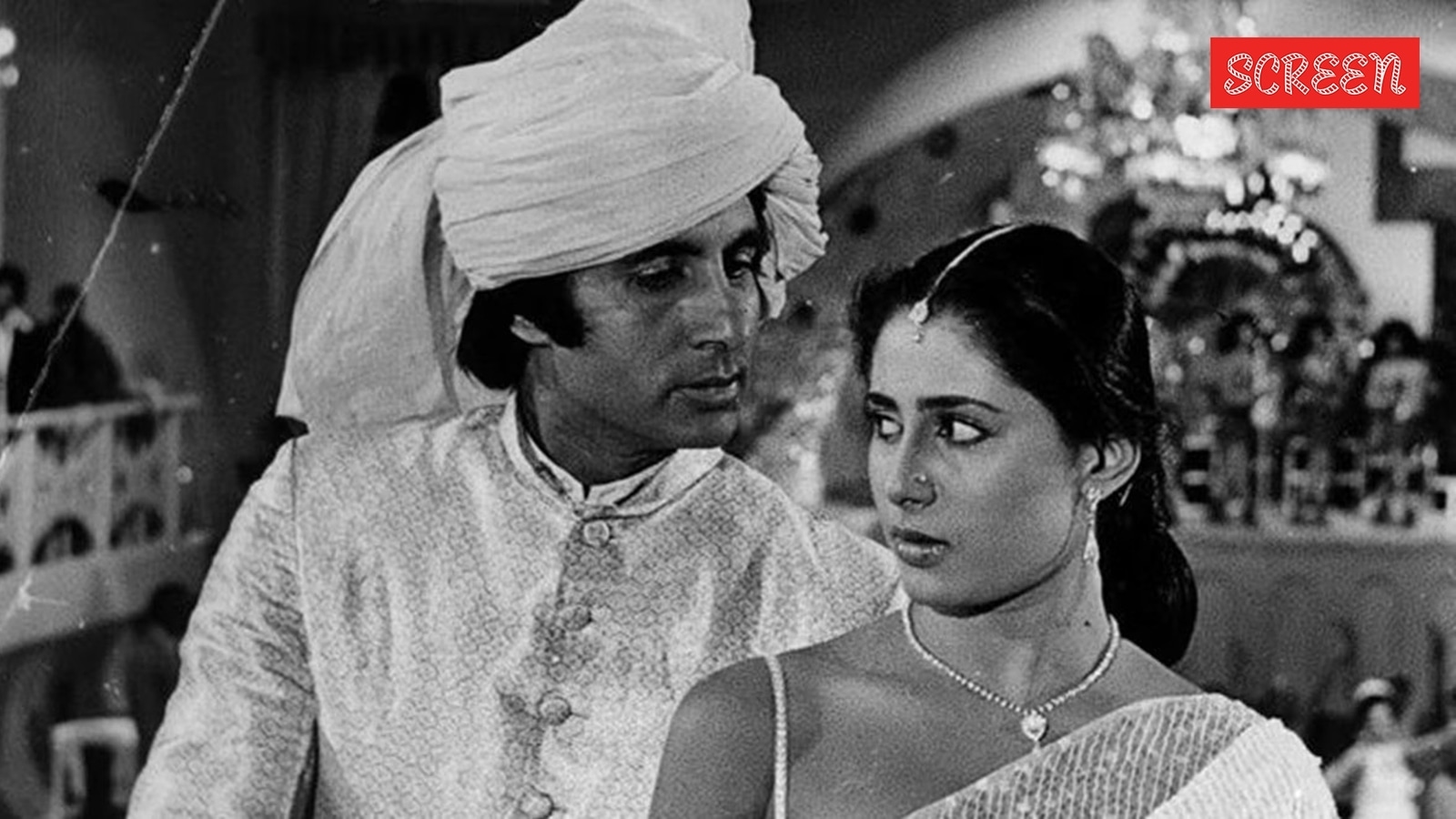 Amitabh Bachchan stopped Smita Patil from eating on the floor with lightmen, said ‘it makes us look bad': ‘Aap jao van mein'