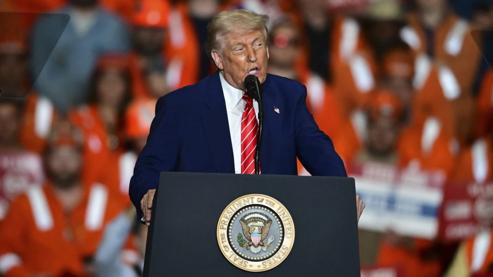 Man accused of framing other man for deportation by writing letters threatening Trump's life