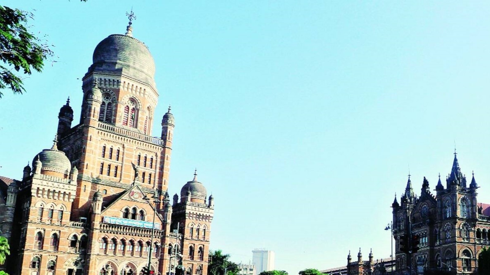 Nearly 60% of bakeries in Mumbai yet to switch to cleaner fuel