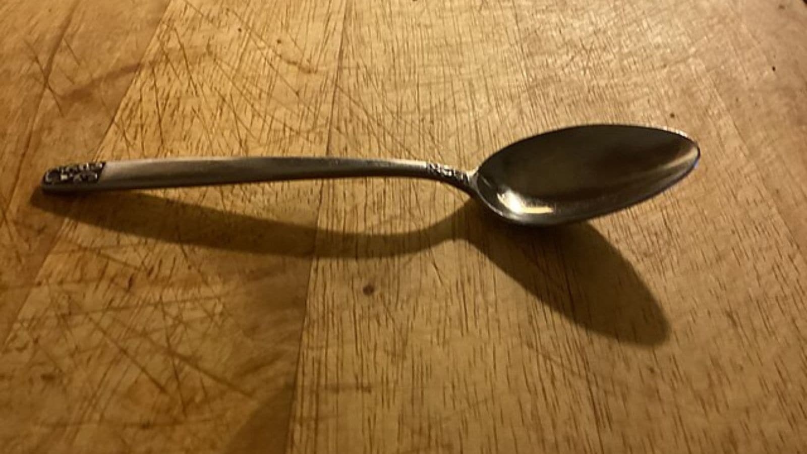 Chinese man swallows spoon while drunk in Thailand, discovers it 5 months later