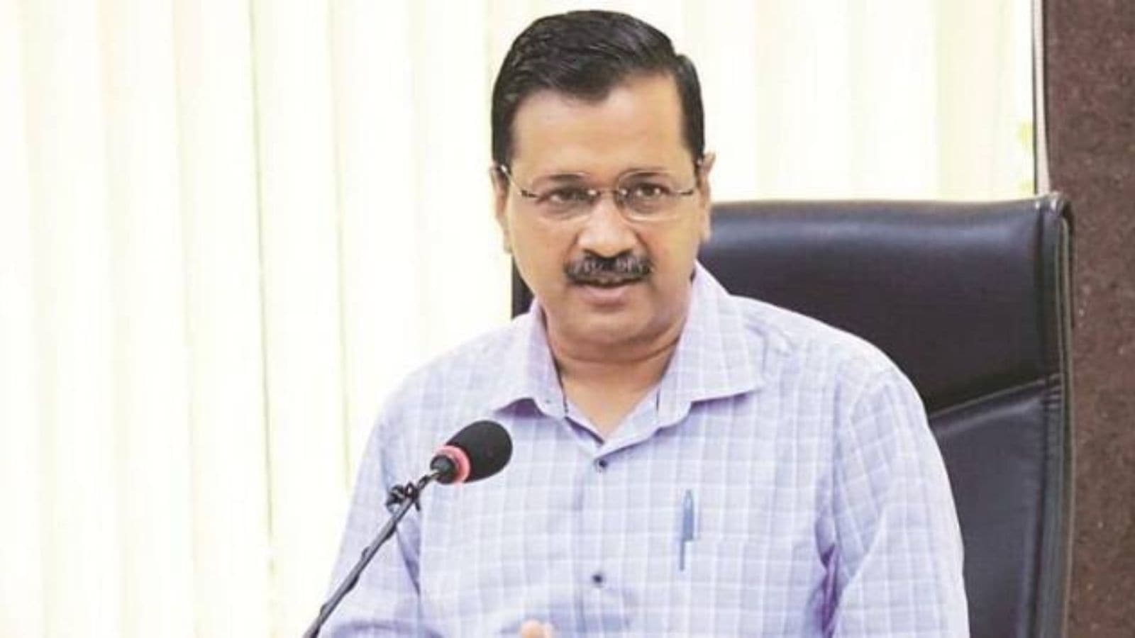 Kejriwal threatening voters to stop development works if Arora not elected: Complaint to CEO