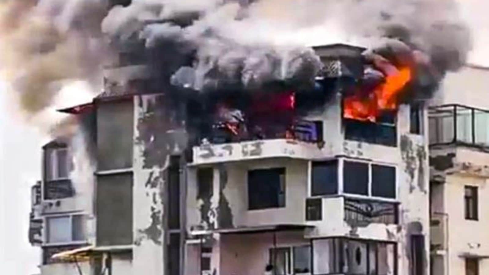 Father, 2 children killed in fire at apartment in Delhi's Dwarka