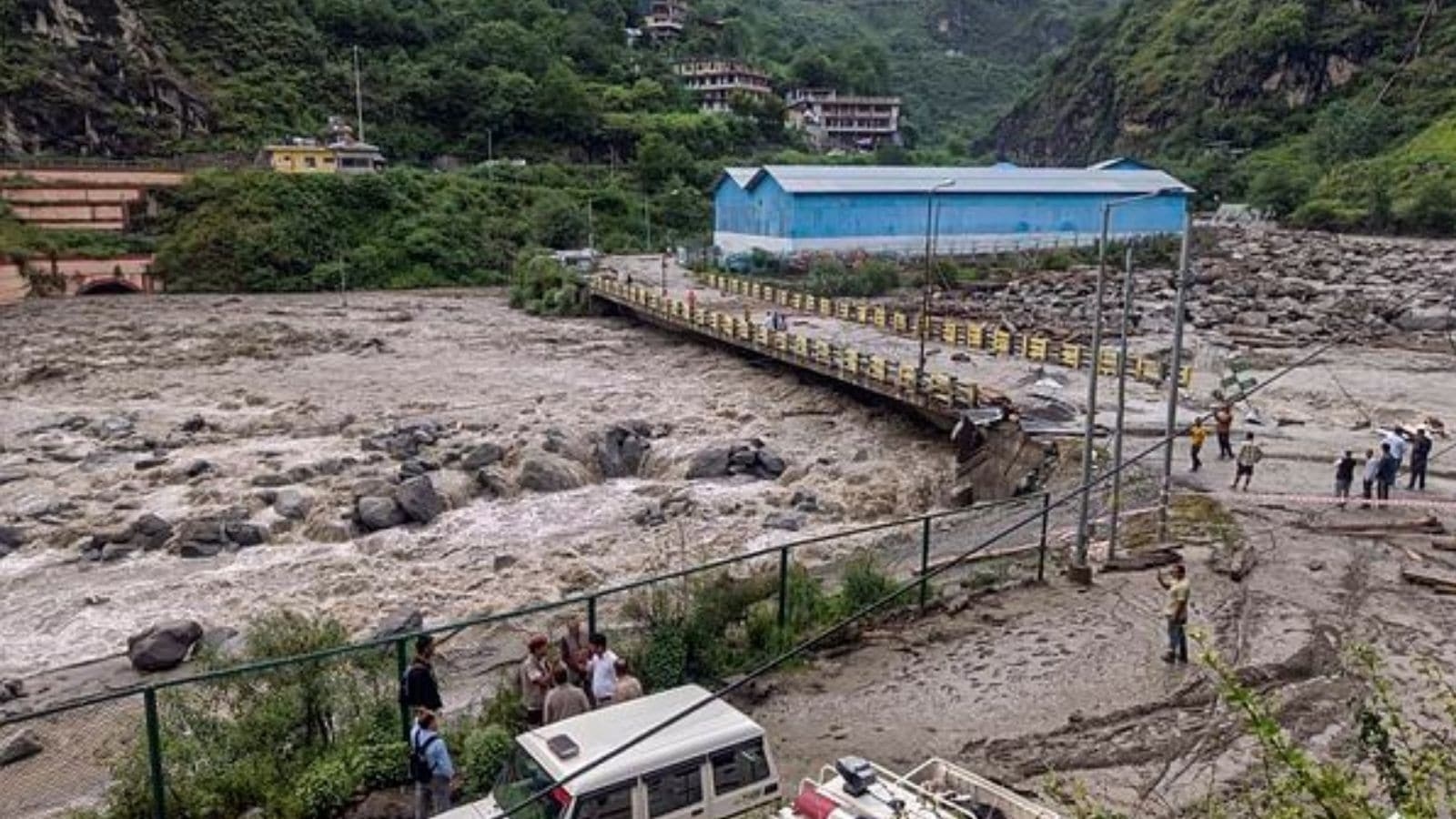 India Weather Today Live Updates: Monsoon rampage kills 43 in Himachal in 2 weeks; IMD predicts light rain in Delhi