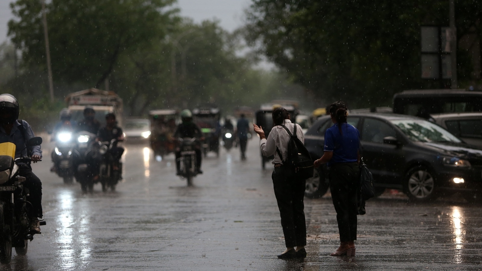 Dry spell, no strong systems, weak conditions: IMD predicts below-normal monsoon for Telangana in June