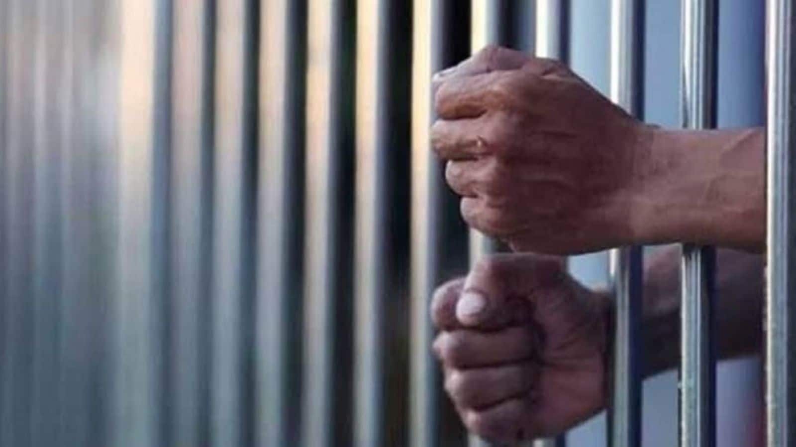 Teacher ‘beats' 16-yr-old daughter to death over ‘low grades', sent to judicial custody