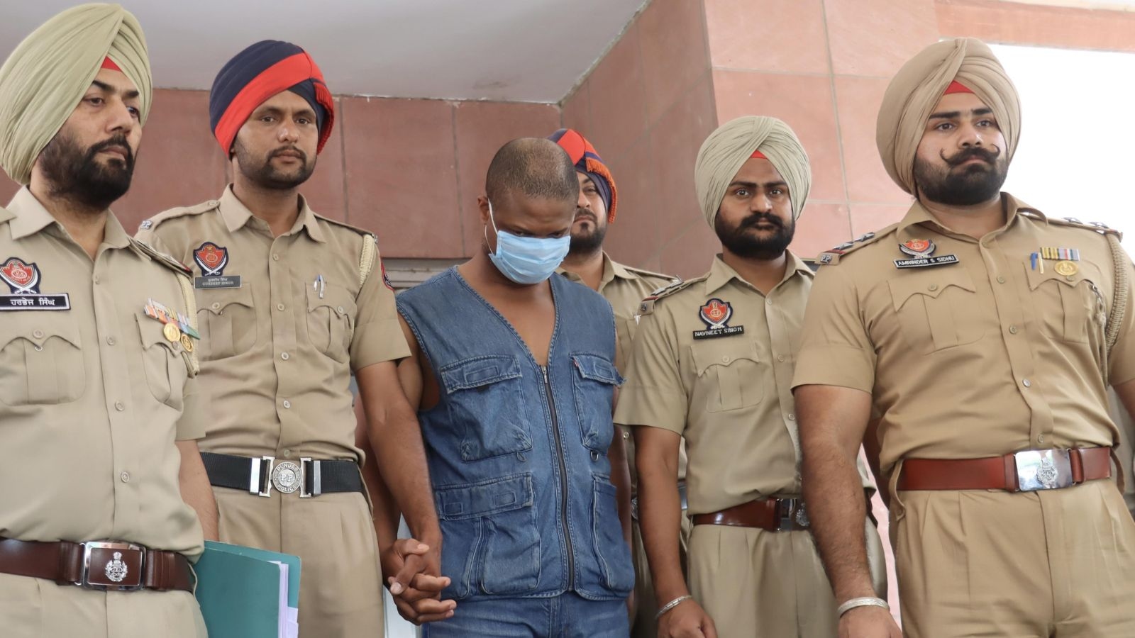 Nigerian man arrested in Mohali with 540 g of high-grade cocaine: police
