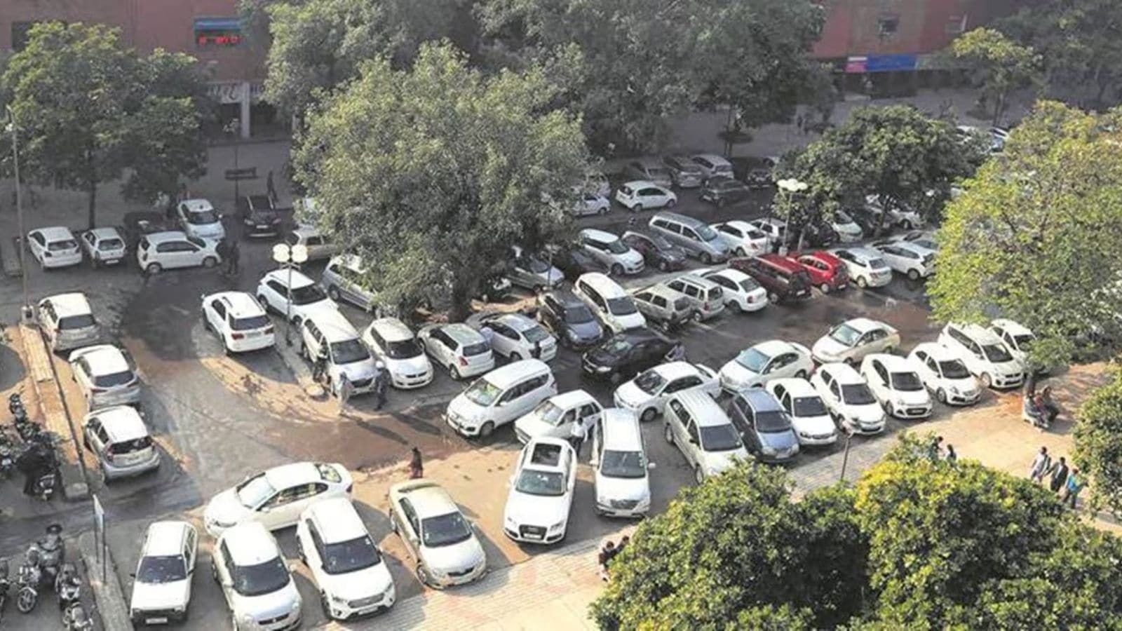 Municipal Corporation to pilot Parking Area Management Plan in two areas in Ahmedabad
