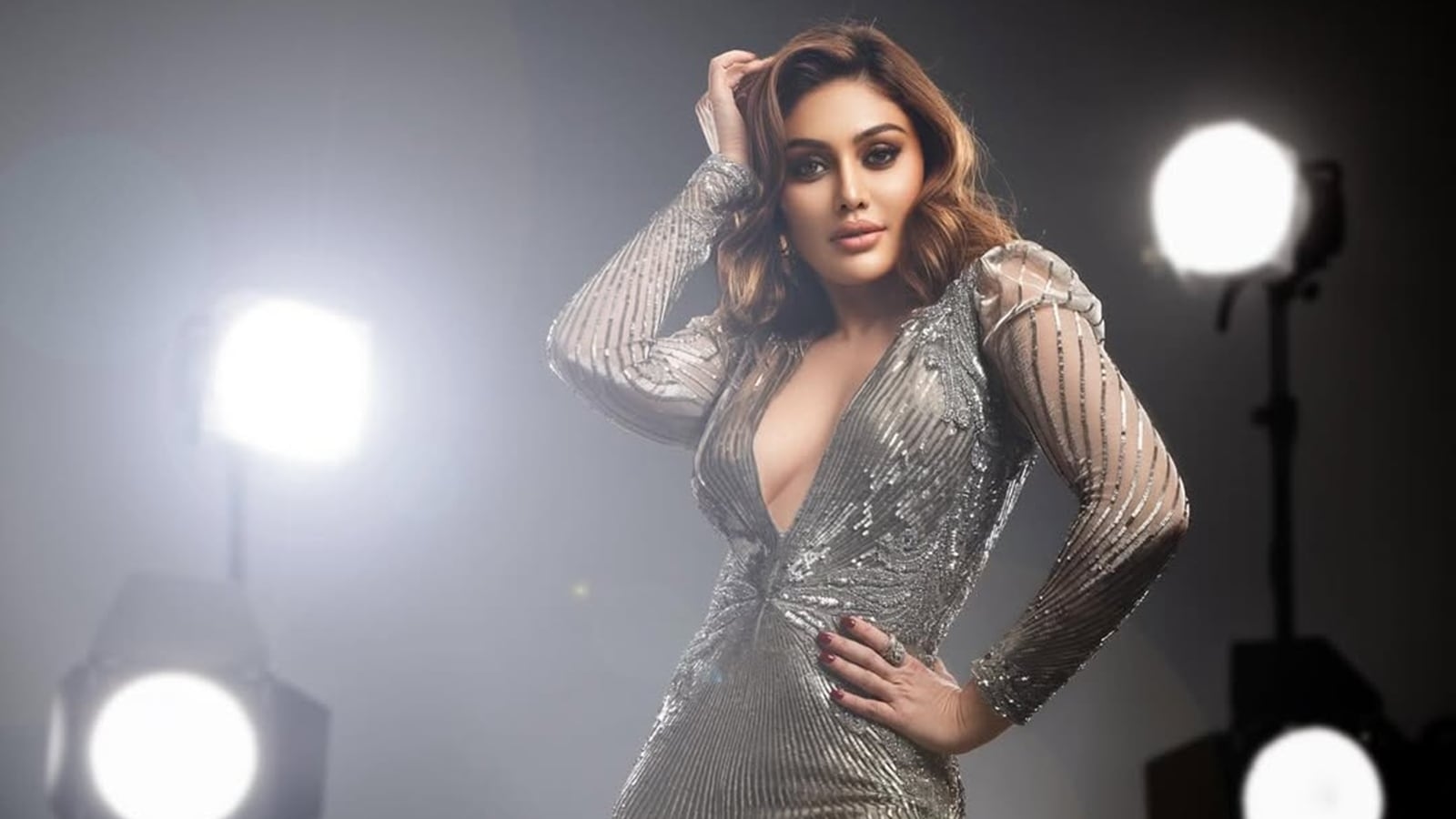 Shefali Jariwala Death Live Updates: Mika Singh, Aly Goni pay tribute to ‘Kaanta Laga' girl