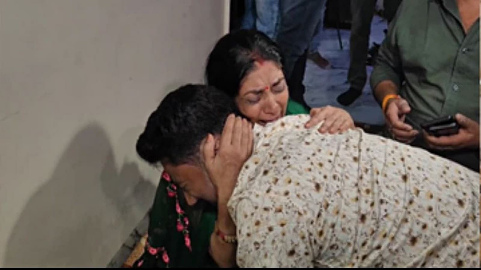 As Sonam and Raja's families come face to face, police probe unearths more details of honeymoon murder
