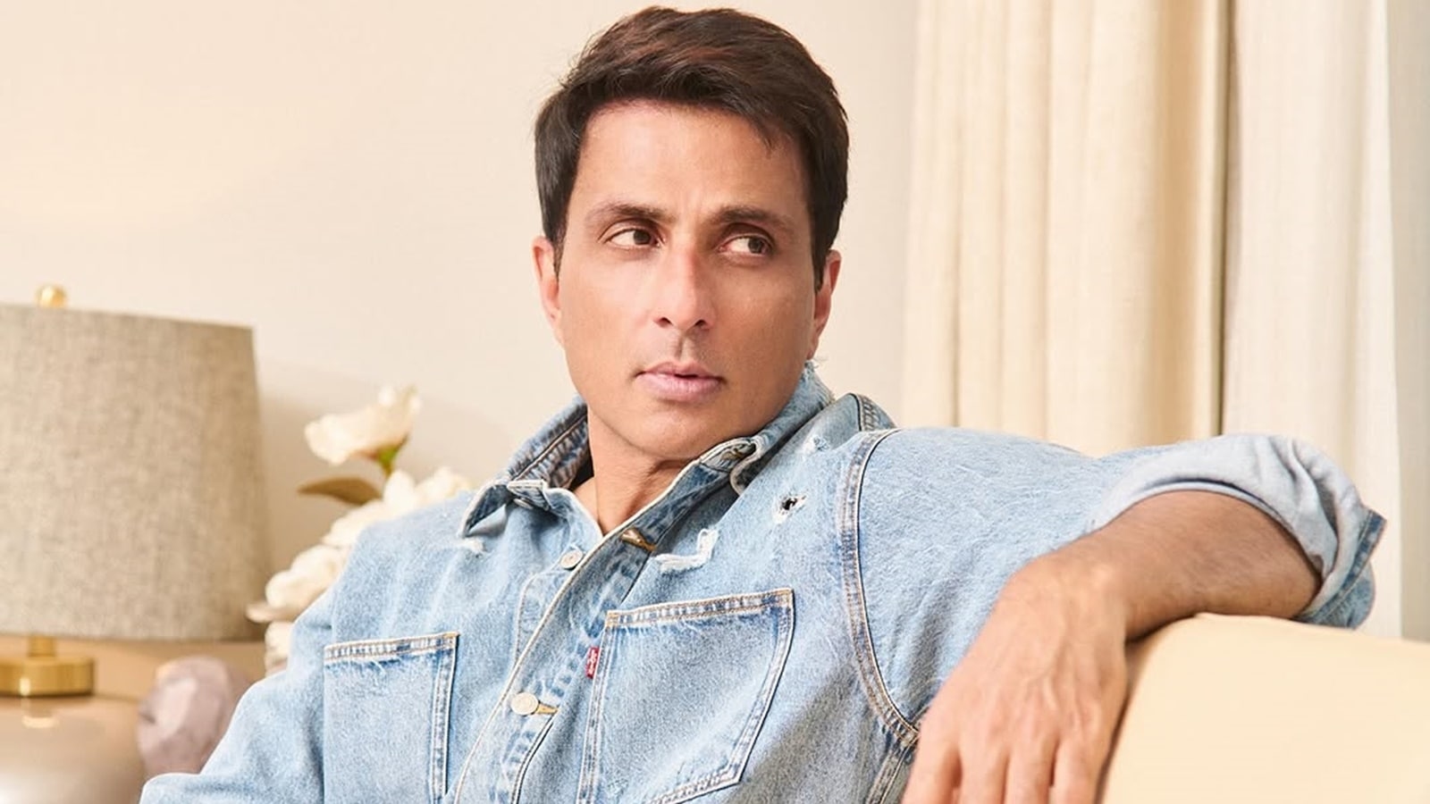 ‘Woh toh nikal gayi haath se': Sonu Sood reveals being the only vegetarian among a family of meat lovers
