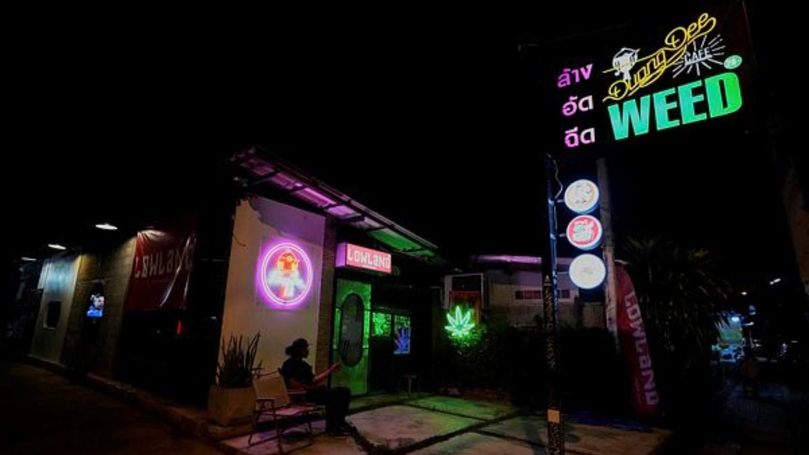 3 years after decriminalization, Thailand bans cannabis sales without prescription