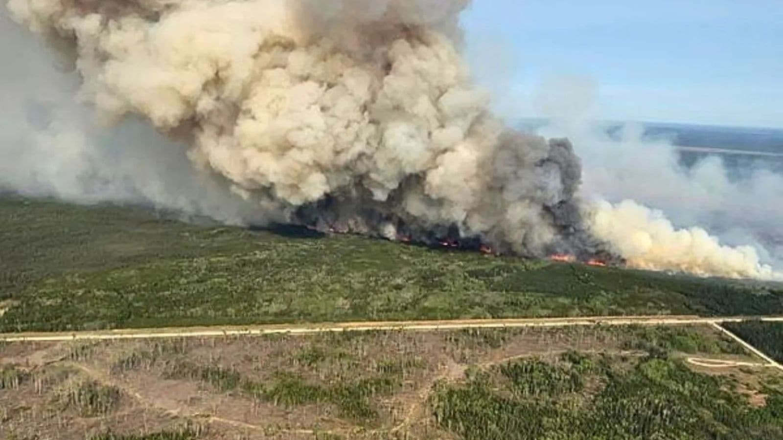 US lawmakers ask Canada to curb wildfire smoke ruining their summer