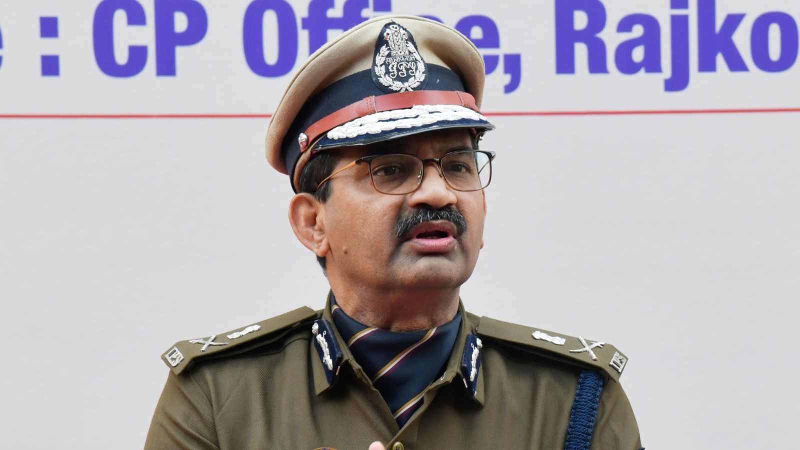 On ‘retirement day', Gujarat DGP Vikas Sahay receives six-month extension