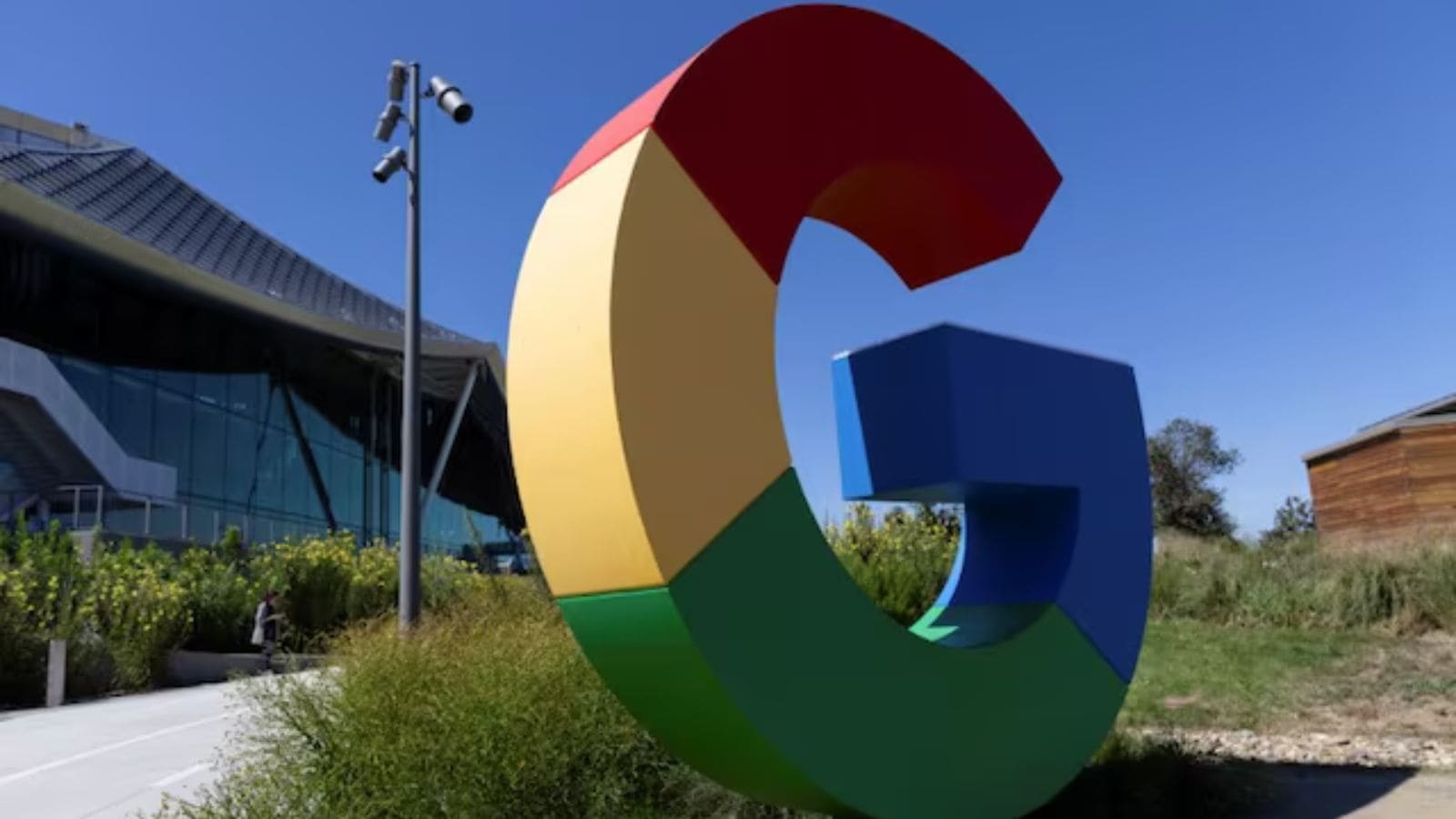 Google hit with $314 million US verdict in cellular data class action