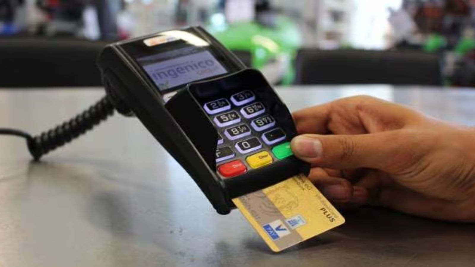 Debt on Plastic: Credit card delinquencies surge 44% to Rs 33,886 crore amid rising consumer spending