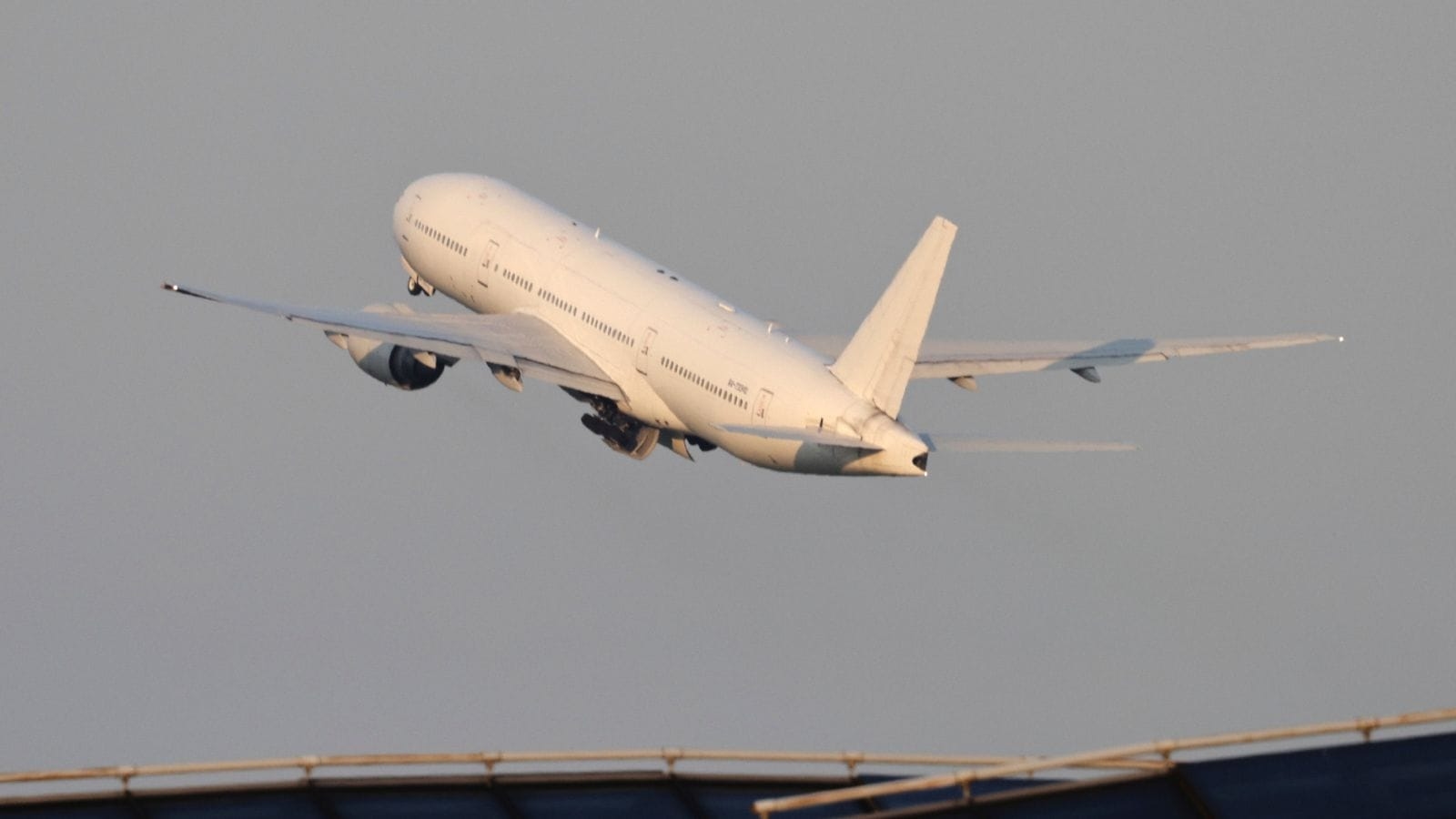 Russia starts direct commercial flights between Moscow and Pyongyang