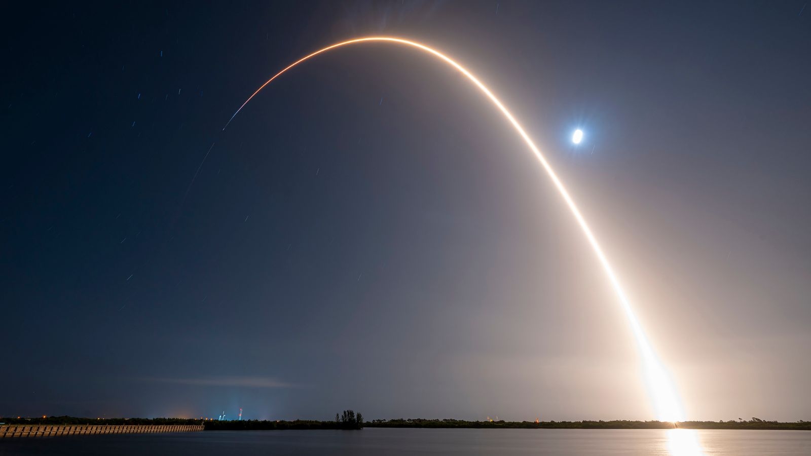 In rare team-up, Elon Musk's SpaceX launches batch of 24 Amazon's Kuiper satellites