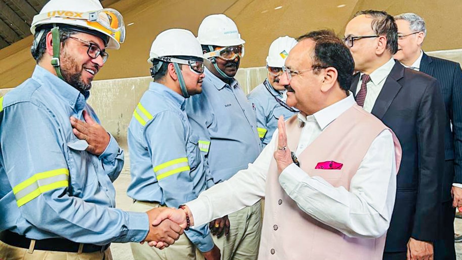 Indian fertilizer firms sign pacts for yearly import of 3.1 mn MT of DAP from Saudi
