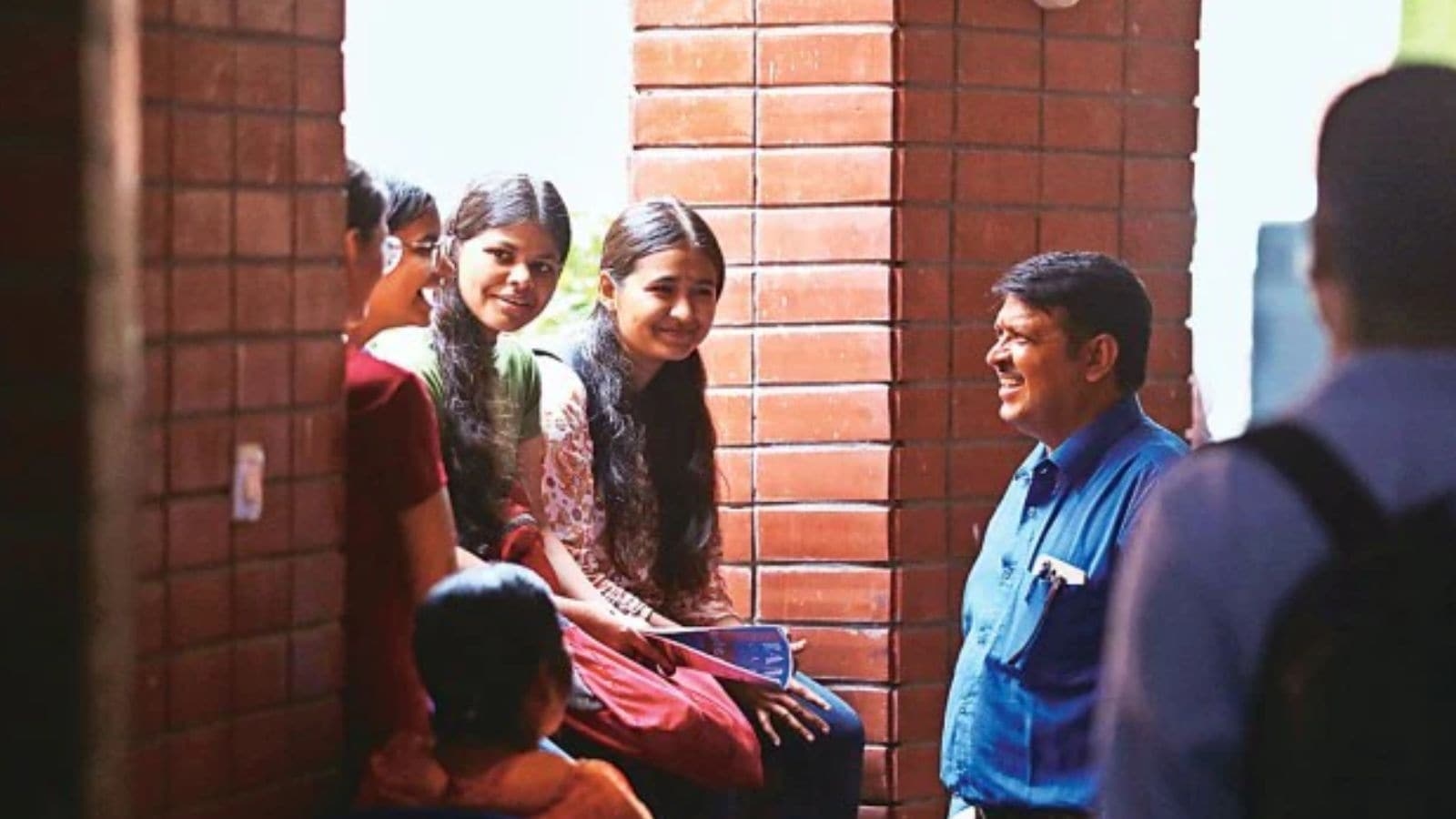 Drop in women joining Delhi University for undergrad courses after CUET
