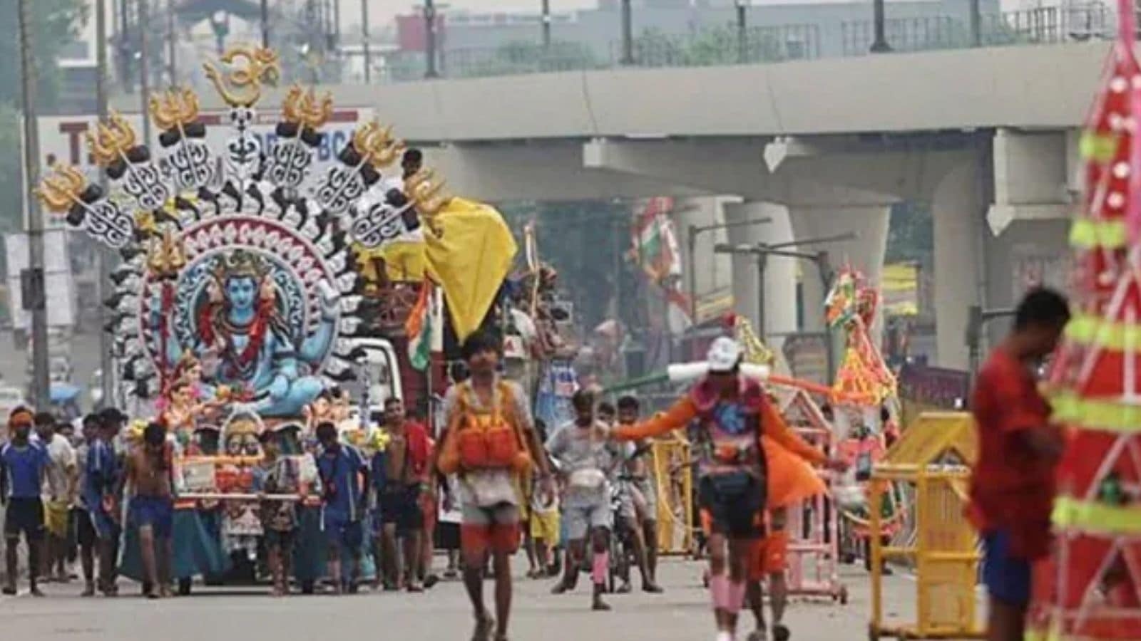 Uttarakhand's diktat for eateries on Kanwar Yatra route: Display licence, registration or face closure