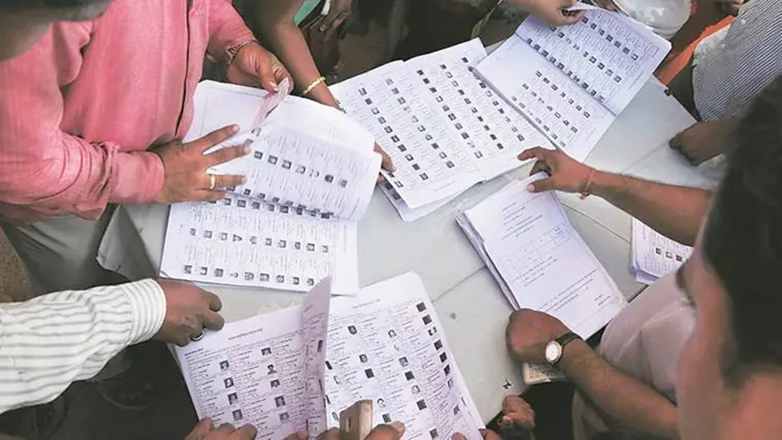 Should India lower its voting age?