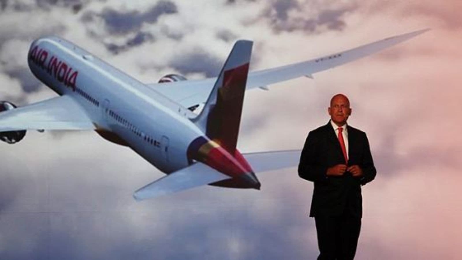 Under scrutiny after AI 171 crash, Air India must take all commentary constructively with ‘grace and an open mind', CEO Campbell Wilson tells staff