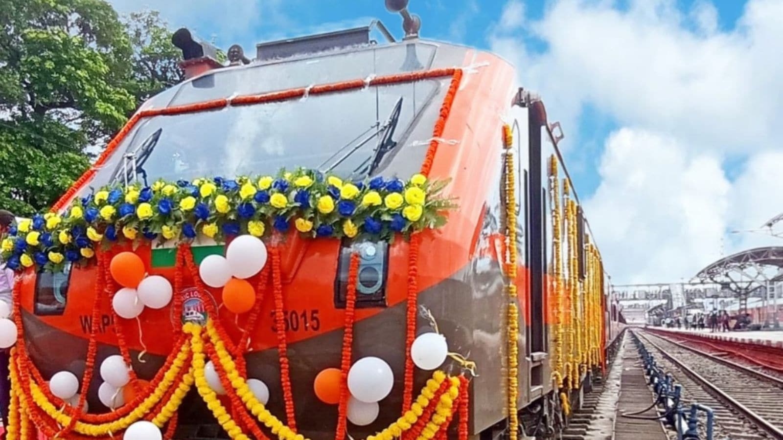 Which are the states with highest number of originating stations for Amrit Bharat Express?