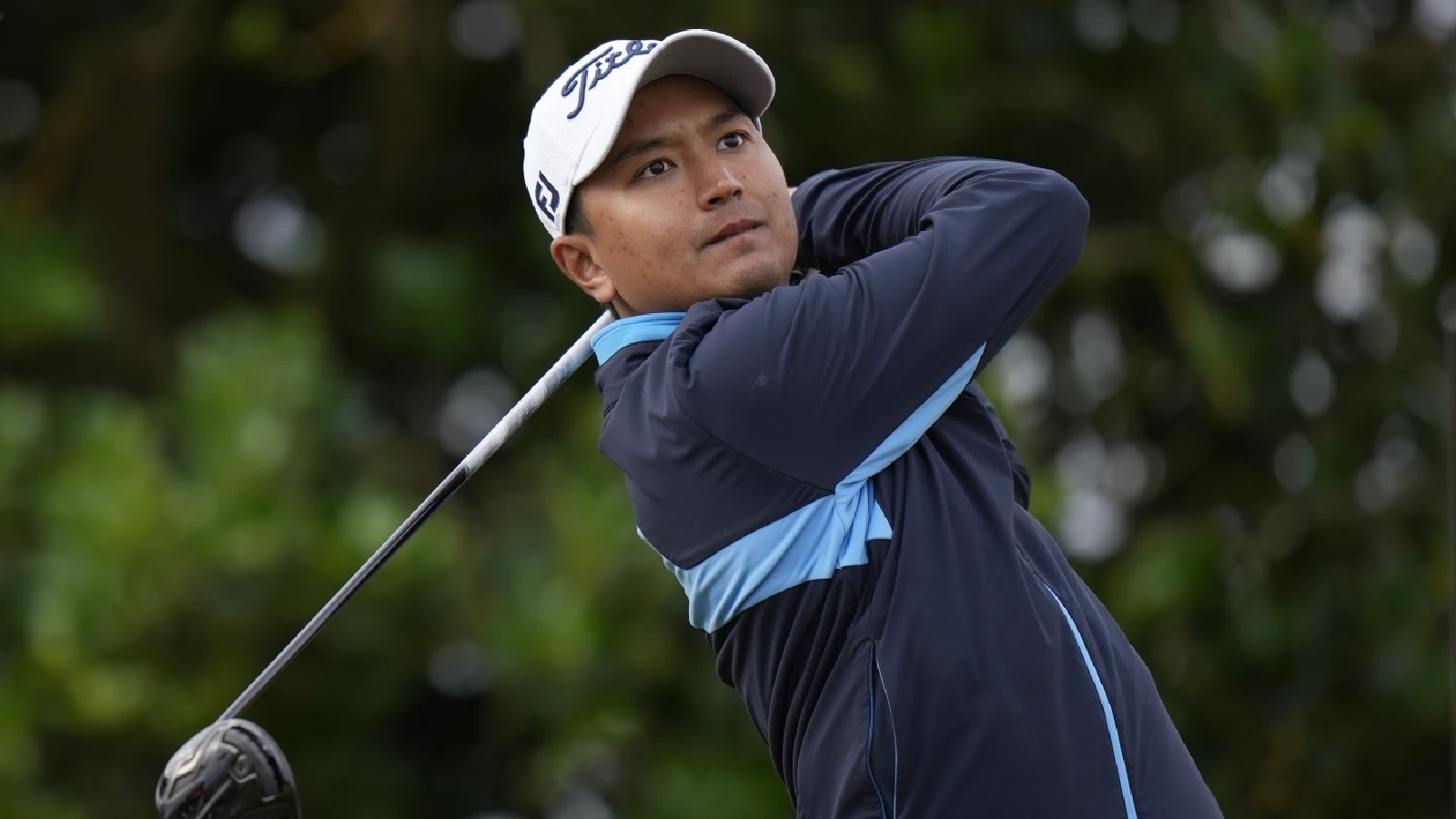 Meet Sadom Kaewkanjana, a 27-year-old Buddhist monk and golfer from Thailand who is contending at British Open