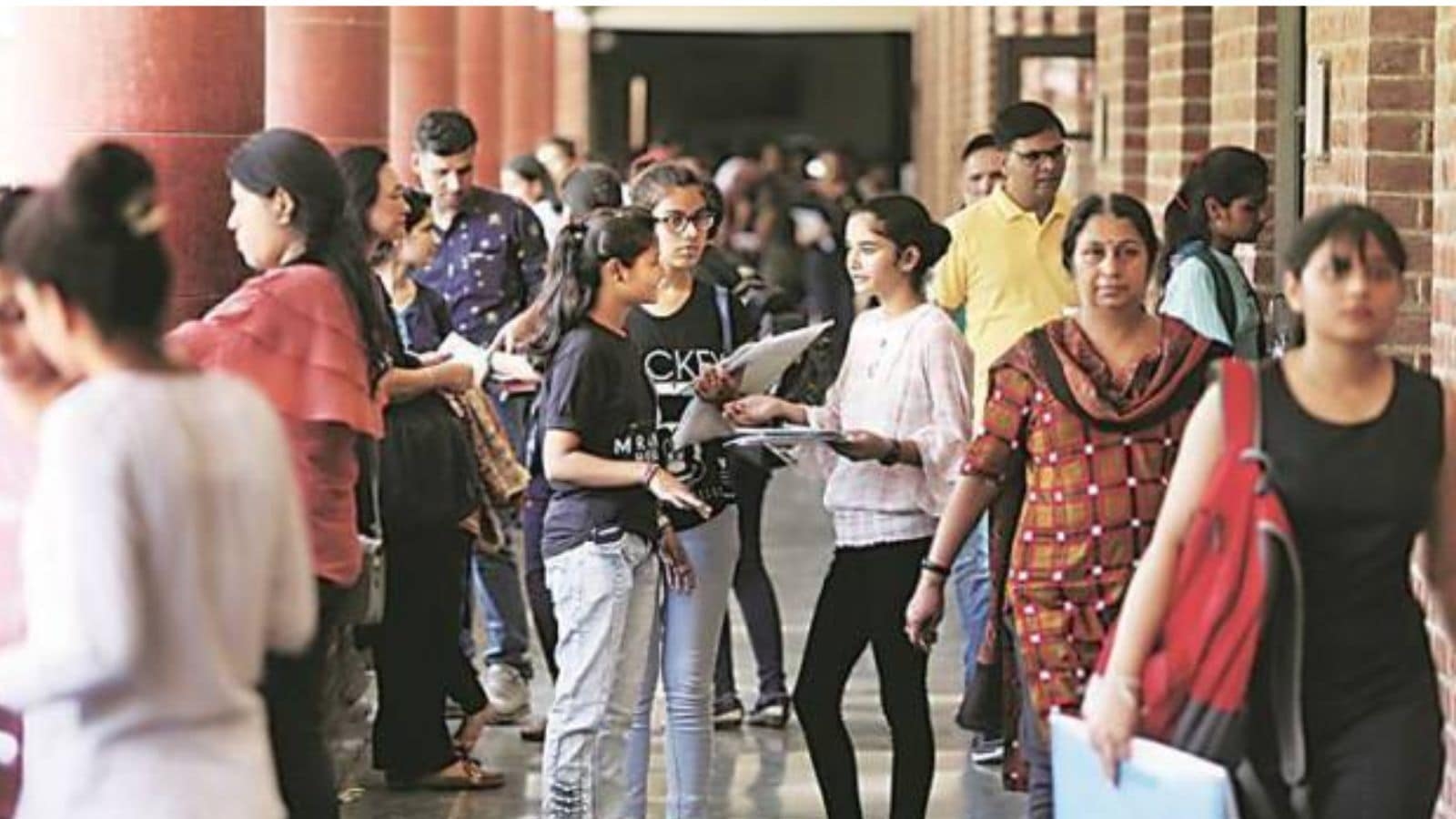 Maharashtra FYJC admissions: Over 4.3 lakh confirm admissions in first CAP round