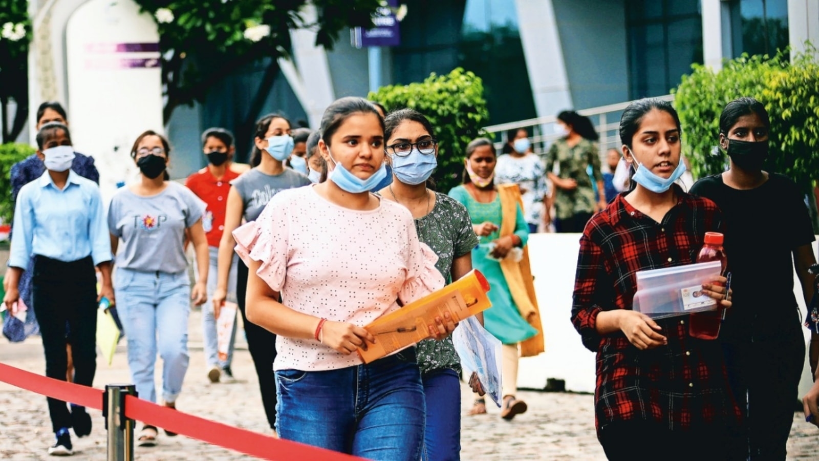 DU's undergraduates can now exit after 3 years under four-year programme. Check the details