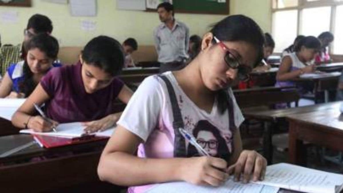 103 students appear for state open board Marathi exam in USA, Canada, Denmark