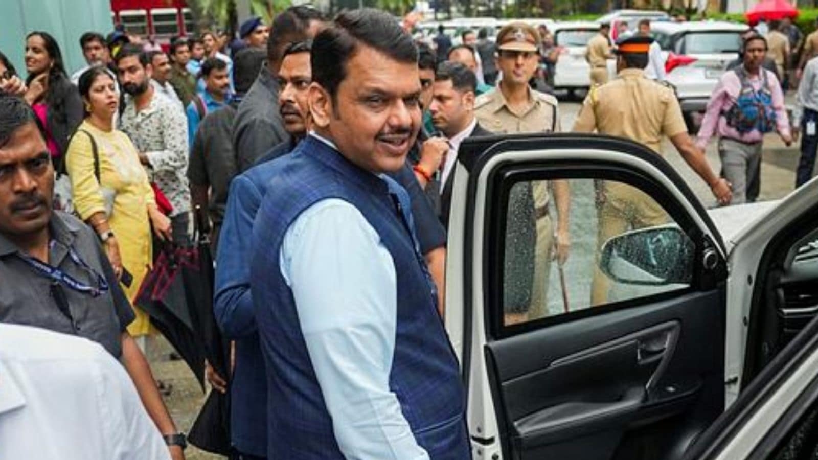 Days after after passage of Public Security Bill, Maharashtra CM Fadnavis to inaugurate iron ore projects in Gadchiroli