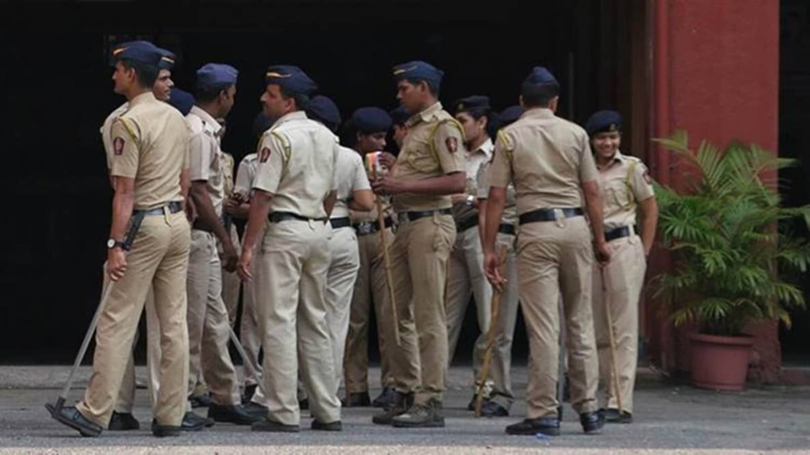 Mephedrone seizure in Thane: Factory traced to Uttarakhand, three arrested from Nepal border