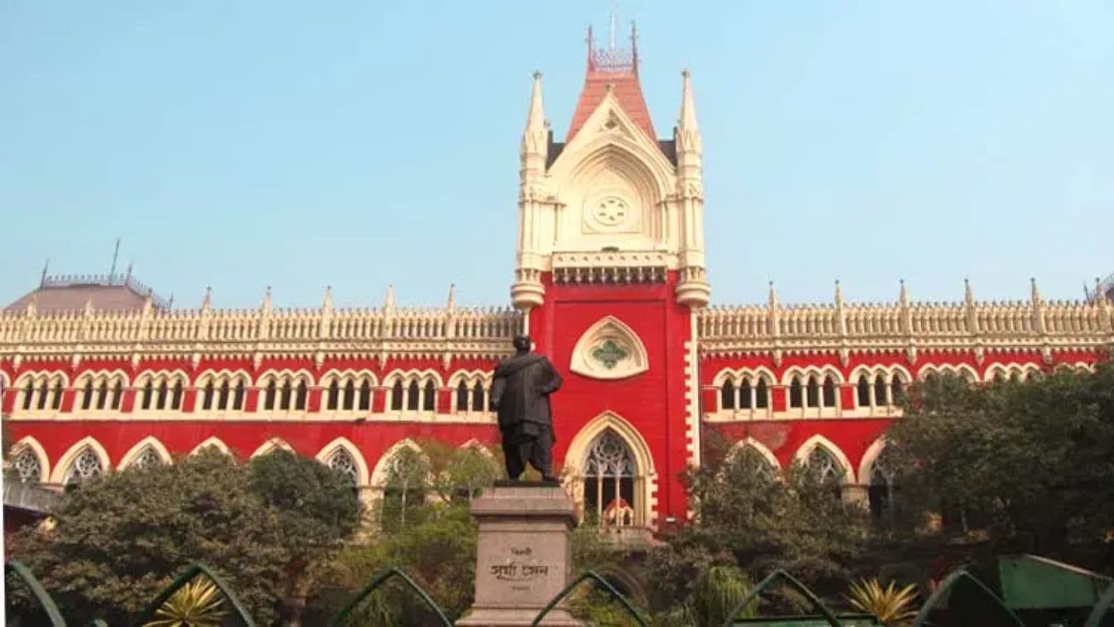 SC stays Calcutta HC order on West Bengal OBC list
