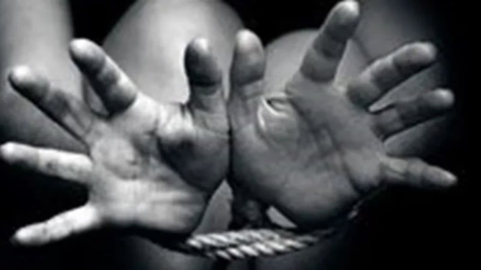 Bengal: 56 women being trafficked rescued from Patna-bound train, 2 traffickers arrested