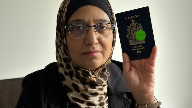 Winnipeg Muslim woman felt 'humiliated' when forced to remove hijab in Toronto airport