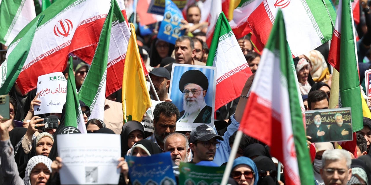 U.K.'s Starmer Urges Iran to Return to Negotiating Table After U.S. Strike