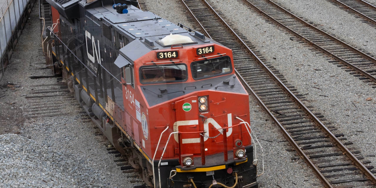 Canadian National Railway Lowers 2025 Outlook Amid Tariff Uncertainty