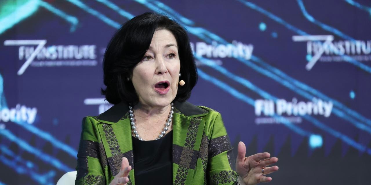 Oracle Gives U.S. Government Discount on Cloud and Software