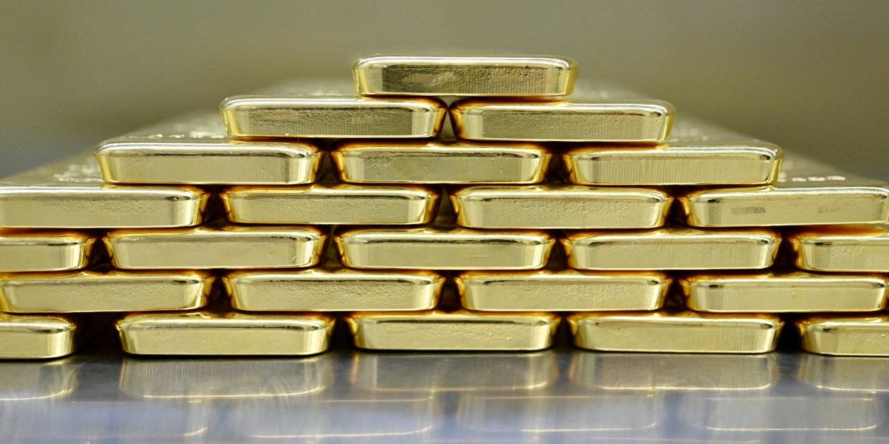 Gold Surpasses Euro as Second-Largest Global Reserve Asset, ECB Says