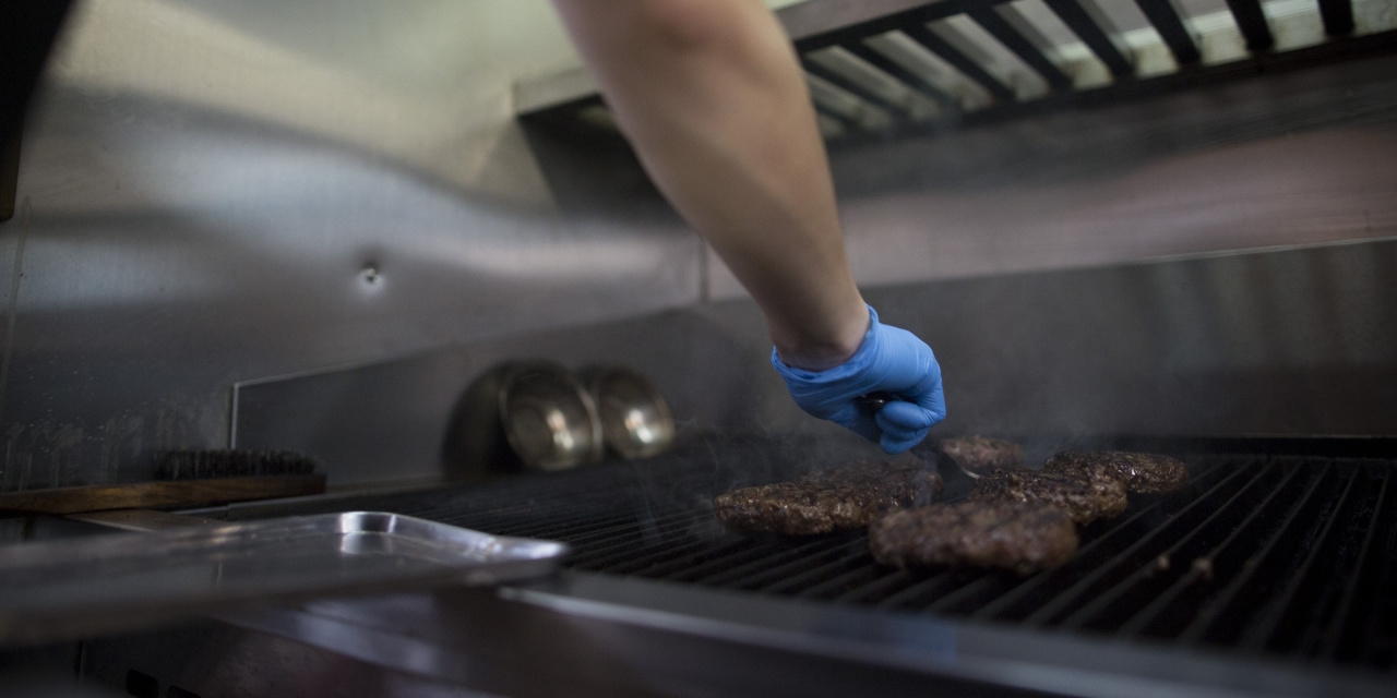 Your July 4th Burgers Cost More Than Ever as Beef Prices Hit Record