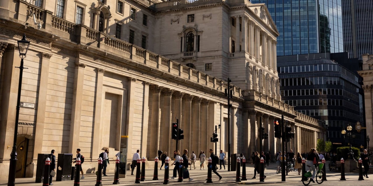 Post-Crisis Rules to Keep Banks Safe Are on the Way Out