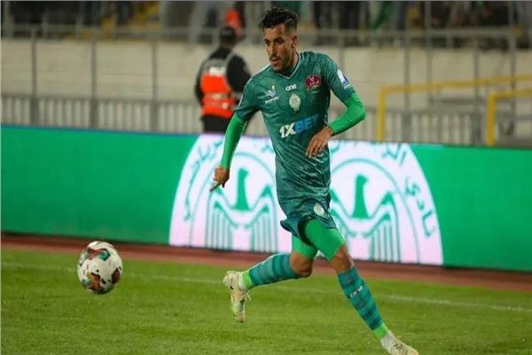 وكيل لاعبين يرشح ظهير الرجاء المغربي للانتقال لصفوف الزمالك