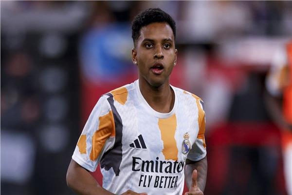 النصر يفاوض نجم ريال مدريد ب«شيك مفتوح»