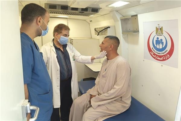 استمرار القوافل الطبية المجانية لخدمة القرى بالمنيا