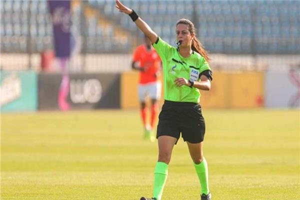 صافرة مصرية لمباراة جنوب أفريقيا والسنغال في ربع نهائي كأس الأمم للسيدات