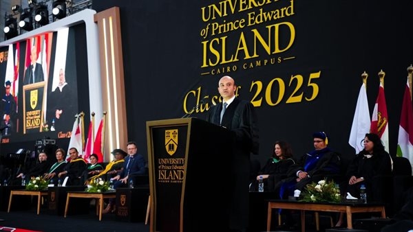 جامعة جزيرة الأمير إدوارد بالقاهرة تحتفل بتخريج دفعتها الرابعة لعام 2024/2025