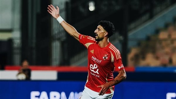 وسام أبو علي يواصل التدريب منفردا وينتظر قرار الأهلي