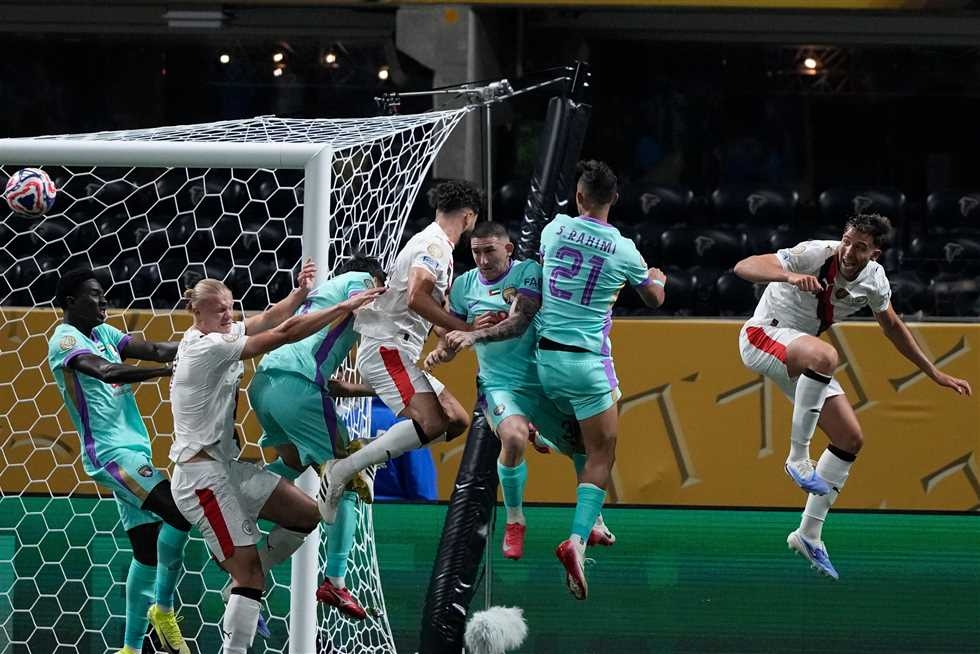 التشكيل المتوقع لمواجهة مان سيتي ضد الهلال في كأس العالم للأندية.. وأبرز الغيابات