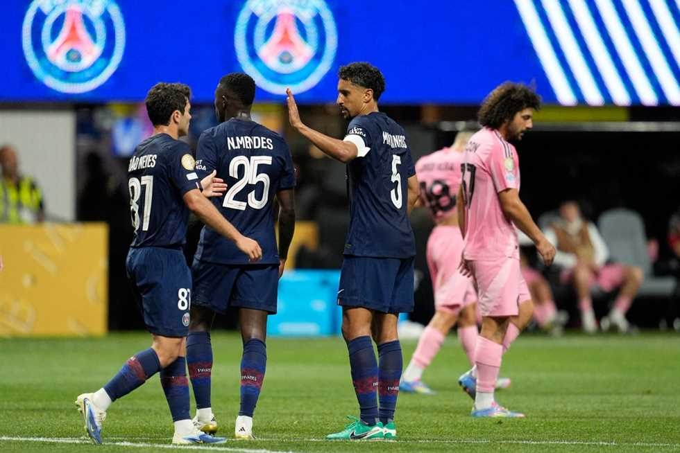 القنوات الناقلة مباشر لمباراة سان جيرمان ضد بايرن في كأس العالم للأندية.. والمعلق